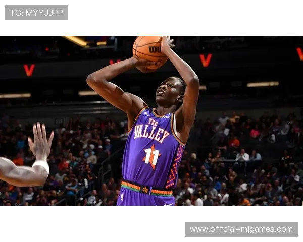 广东男篮签下得分王萨姆纳，卫冕冠军如虎添翼